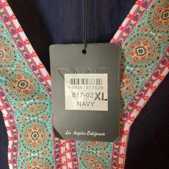 White‎ Mark top NWT - Picture 7 of 7